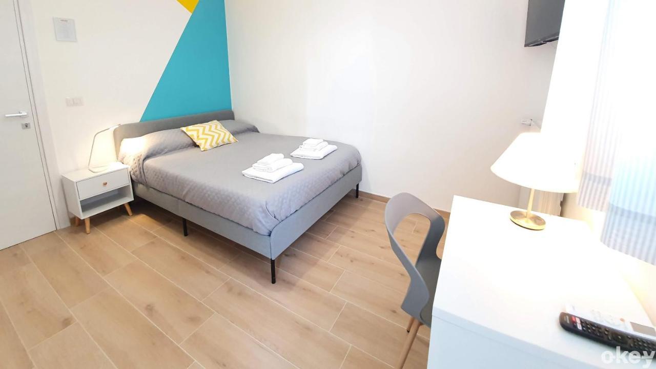 Blue Sky Rooftop Rooms - Bari Policlinico Exterior foto